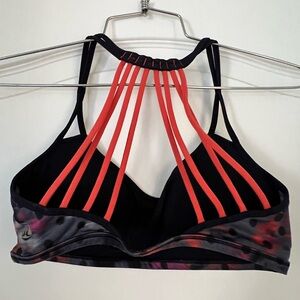 Lululemon Free to Be Sports Bra